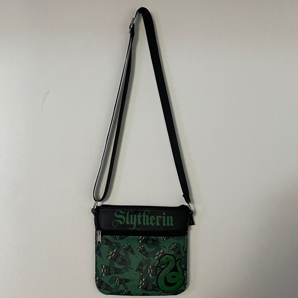 Loungefly Green and Black Bag